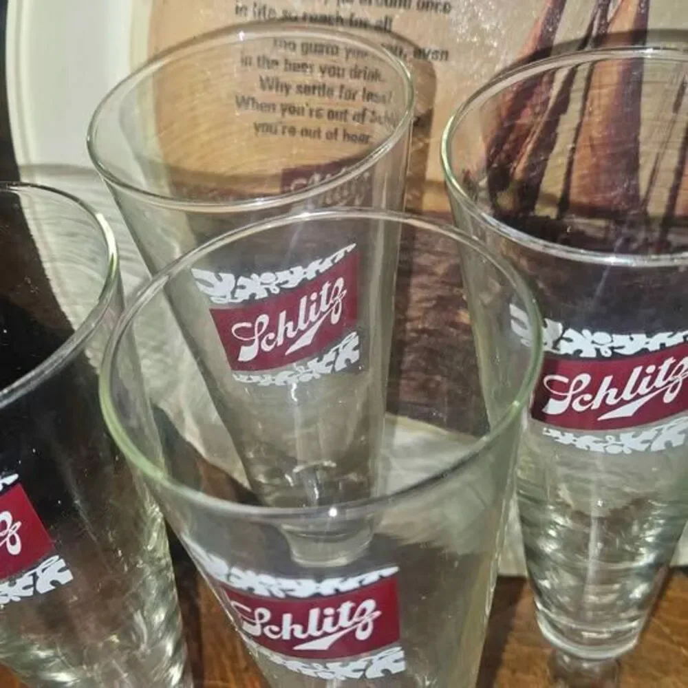 4 Vintage Schlitz Beer Footed Pilsner Glasses